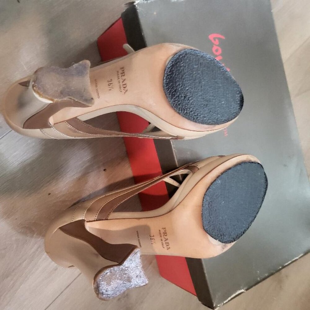 Prada Vintage Taupe Sandal, 36.5 - Picture 4 of 6